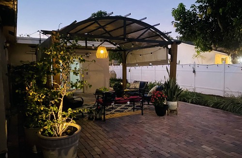 Lake Worth Corridor House | 8Ppl, Close beach, BBQ, Gazebo, Top Location