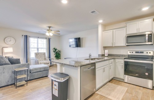 Sumter House | 9 Mi to Shawn AFB! Family Townhome Near Dining