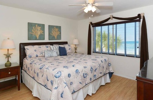 Siesta Key Condo | 93 m² Condo ∙ 2 bedrooms ∙ 6 guests