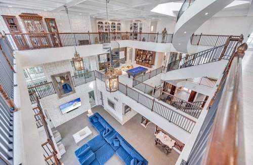 East Fort Lauderdale House | 948 m² House ∙ 8 bedrooms ∙ 20 guests