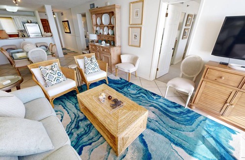 Holiday Isle Condo | 98 m² Condo ∙ 2 bedrooms ∙ 6 guests