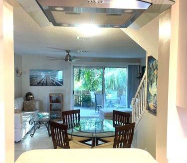 Jupiter House | 98 m² House ∙ 2 bedrooms ∙ 4 guests