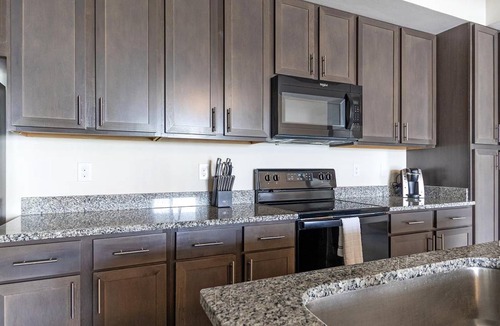 Eastwood Village Apartment | 99 m² Apartment ∙ 2 bedrooms ∙ 4 guests