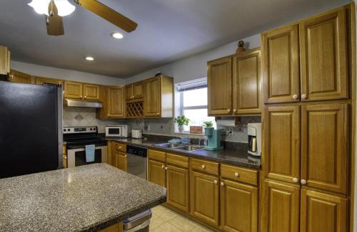 Ocean Dunes South Apartment | 99 Problems & the Beach Ain't 1