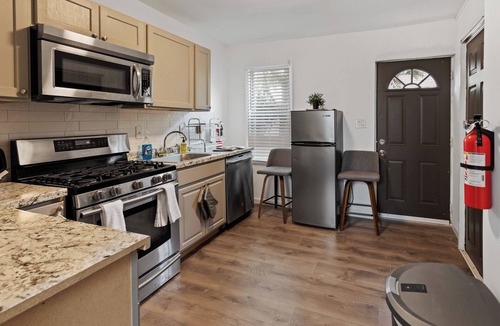 Atlantic City House | 9BR Beach Block Escape – Perfect for Large Groups!
