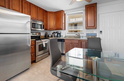 Bonita Springs Condo | 9th Floor Gulf View - Steps From The Beach 1908