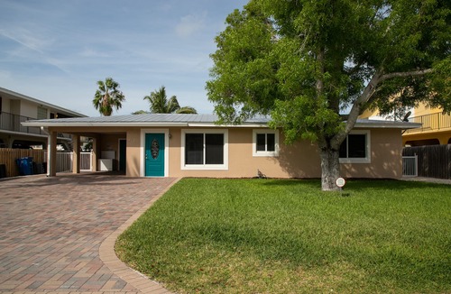 Key Colony Beach House | ~ 9TH ST BEAUTIFUL HOME W/PRIVATE POOL ON CANAL ~