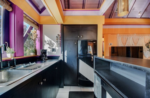 Gulfport House | A-Frame Canopy Suite Near Gulfport Beach