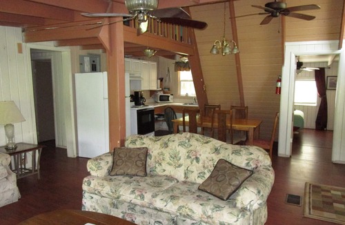 Mayo Resort | A-frame on the Suwannee River Rendezvous