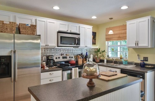 Fort King District House | A Great House to come Home to