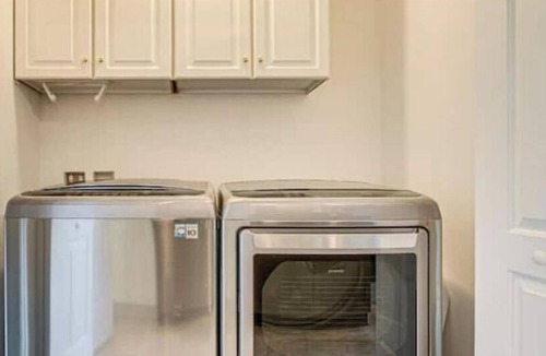Jekyll Island House | A Little Gem - Ocean Views with Private Elevator