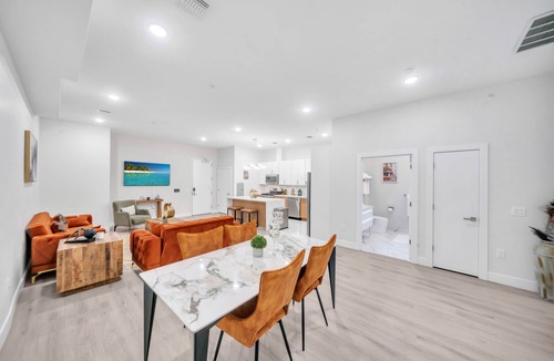 Paterson Apartment | A luxury 2BR aprtments near MetLife stadium and NYC