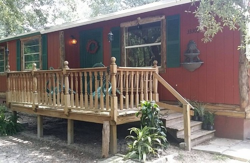 Webster House | a "PEARL IN THE WOODS" cabin