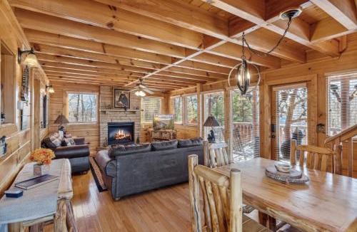 Sevierville House | A Piece of Heaven is a Wonderful Dog-Friendly 2 Bedroom Cabin in Starr Crest Resort!
