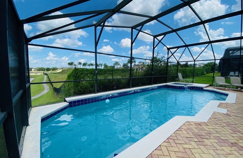 Bay Lake House | A Plus Vacation home 5 bed 4 bath in Indian Creek 3 miles to Disney