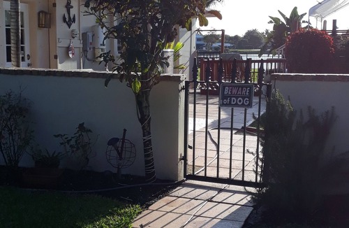 Lake Ida Shores Apartment | A private waterfront Lake Ida setting located in the middle of 23 acres