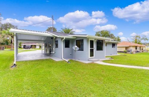 Belleview House | A Ray of Turquoise