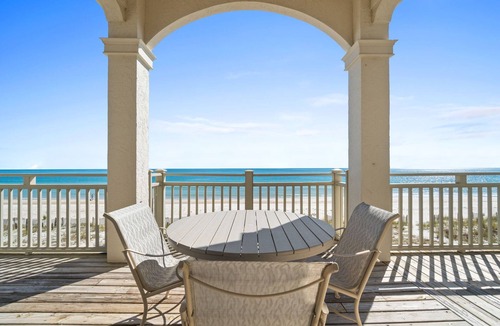 East End House | A Sandcastle: Beachfront home, Sunset Beach, Pet-Friendly, Hot Tub, Comm. Pool