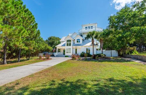 Gulf Pines House | A Sea of Blue - 241 Overlook Dr