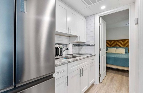 North Wildwood Condo | A Shore Thing: Modern 1 Bedroom Condo