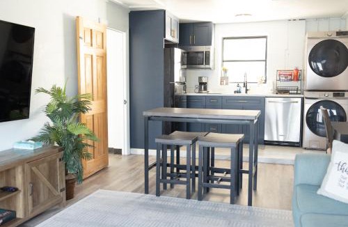Venice Gardens Apartment | A Travelers Nook! A Luxury ADU full of Abundance.