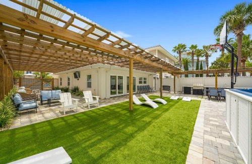 Frangista Beach House | A Wave From It All - Beach Cottage with Private Pool & Outdoor Area