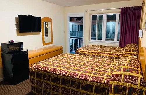 Bostroms Lower Ormond Beach Hotel | A1A Super Inn