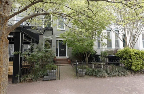 Shaw Apartment | Above Maxwell Wine Bar - Super Central 2Bed 2Bath!