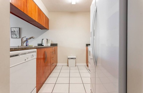 Brickell Condo | Absolutely Beautiful 1 BR Paradise with a Huge balcony