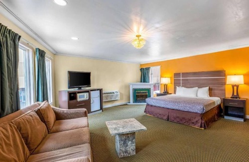 Atlantic City Hotel | AC Lodge by Beach and Boardwalk