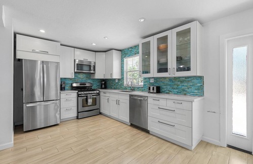 Horton Shores House | ☀️Across from beach-Private Pool-Barefoot Bungalow☀️