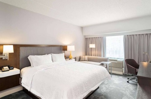 Chinatown Hotel | Across Pennsylvania Convention Center + Breakfast