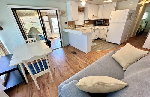 Hutchinson Island South House | Adorable 1 Bedroom 1 Bath Beach Bungalow just steps from the ocean! Fully equipped open kitchen.