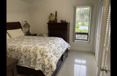 Coral Springs House | Adorable 2/1 with pool in Coral Springs