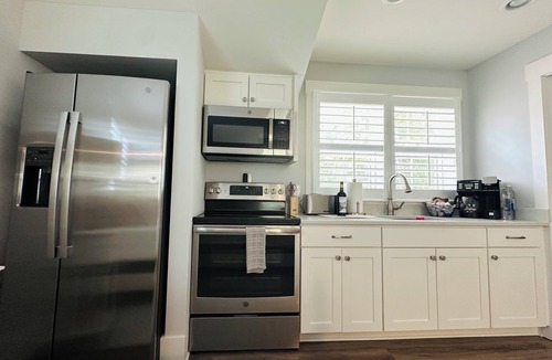 Olde Town Apartment | Adorable Bluffton Carriage House — Explore Town by Golf Cart!