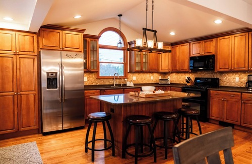 Point Pleasant Beach House | Adventure Awaits: A Charming home nestled between Ocean waves and River Breezes