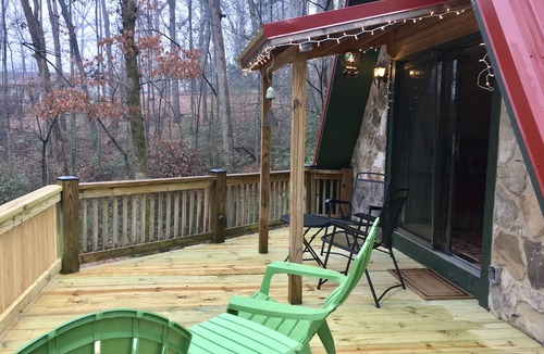 Clayton Cottage | Affordable Cute Clean, Close to downtown, hikes, falls, fishing, rafting