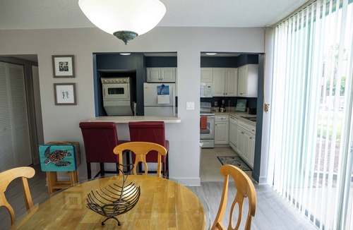 Ormond Beach Condo | After Dune Delight! 2 Bdr, 3 pools at almost private beach