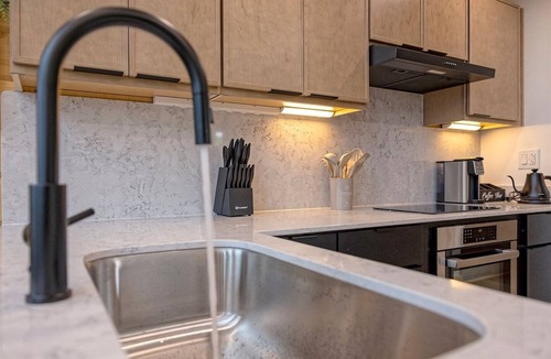 Bristol House | All 6 Villas at The Fives Private Oasis