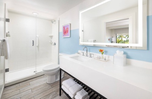 New Town Hotel | All-Day Fun in Key West |Lawn Games, Pools & Cabanas, Karaoke Fun, Free Shuttle
