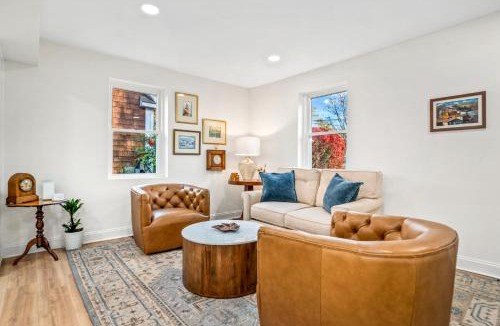Wardour House | All Star Annapolis Retreat - Walk To Stadium