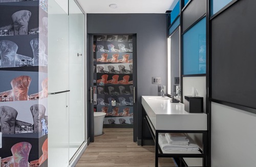 Lake Nona Hotel | Aloft Orlando Lake Nona