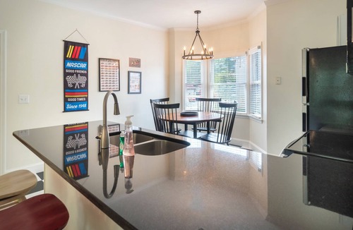 Helen Condo | Alpine River Suite #502| 1 BR| Helen| on River