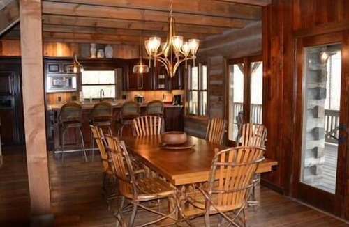 Altamont Cabin | Altamont Lodge
