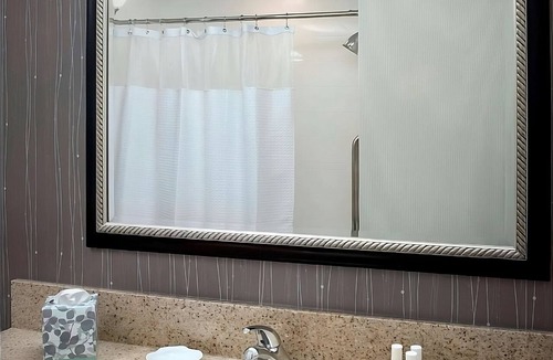 Tinton Falls Hotel | Always a Great Idea To Unwind! Near Seven Presidents Oceanfront Park