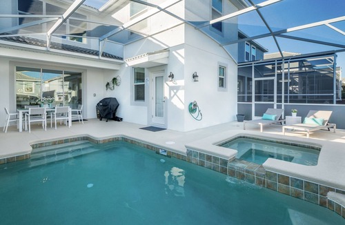 Davenport House | (AM1581) Home 5/5 Private Pool & Jaccuzi, Free Waterpark