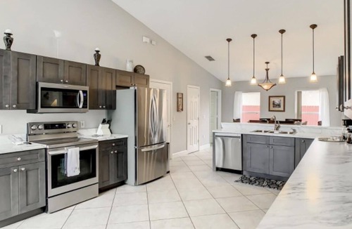 Thousand Oaks House | Amazing 4/3 house at Thousand Oaks Community, private pool, near Disney!
