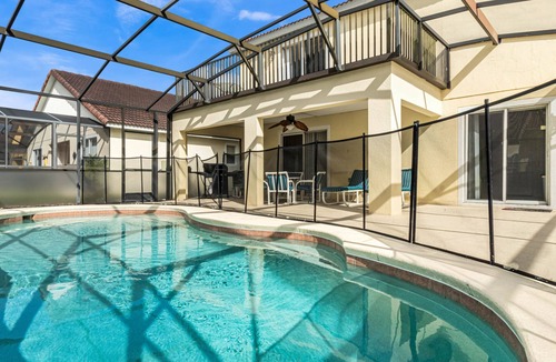 Lake Wilson Preserve House | Amazing 5 bedroom villa, private pool, free BBQ grill and more
