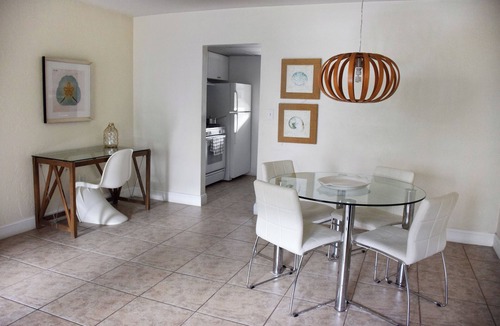 Key Biscayne Apartment | Amazing Beach Escape! 2 Relaxing Suites, Free Parking, Outdoor Swimming Pool