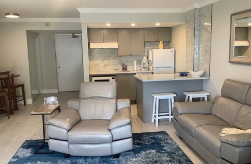 Vanderbilt Beach Apartment | Amazing Condo Efficiency with Gulf View